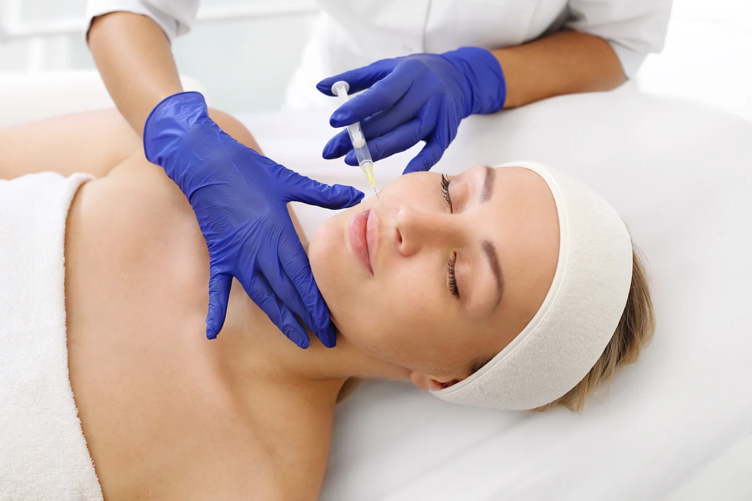 Ile zarabia medycyna estetyczna?