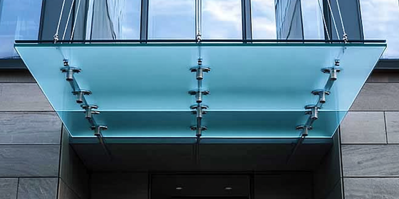 Szklarz ile kosztuje?