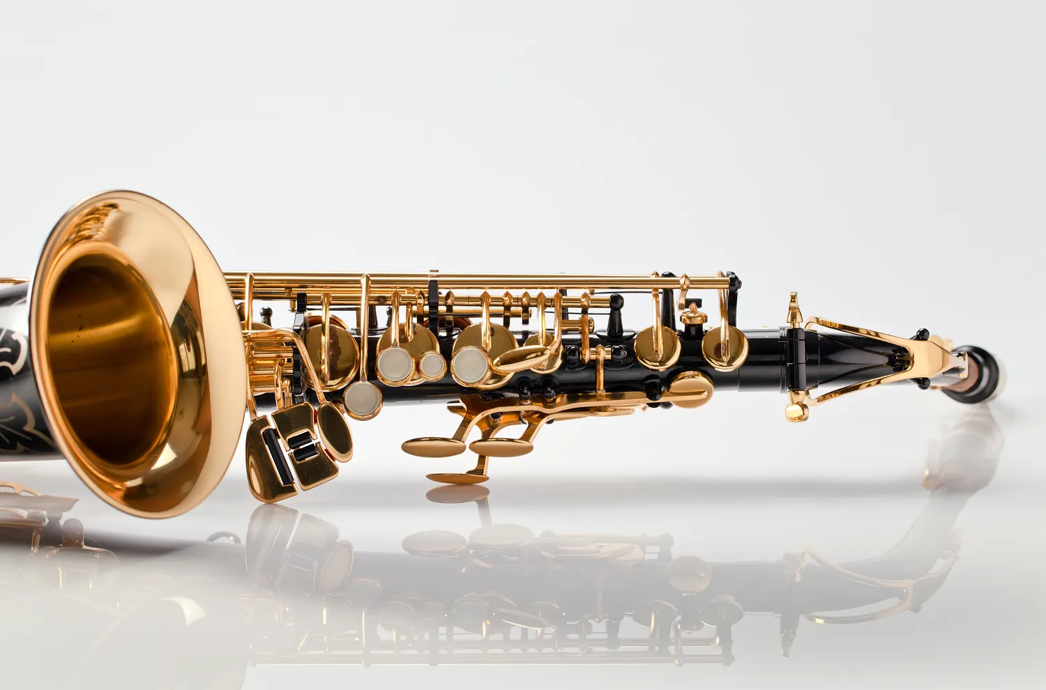 Ile klapek ma saksofon?