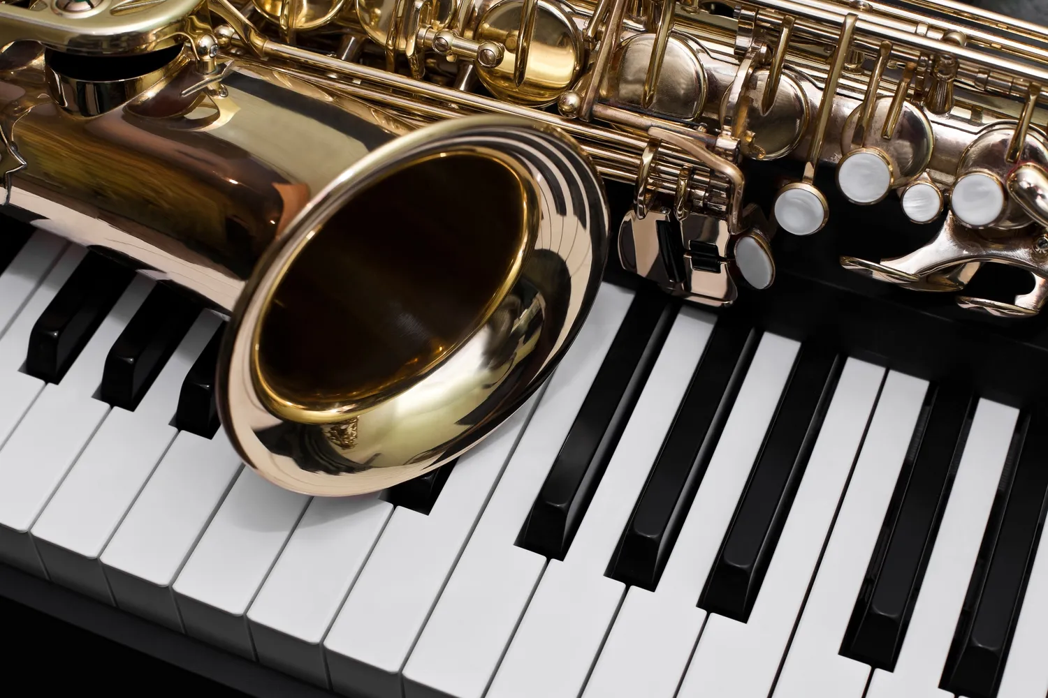 Jak powstaje saksofon?