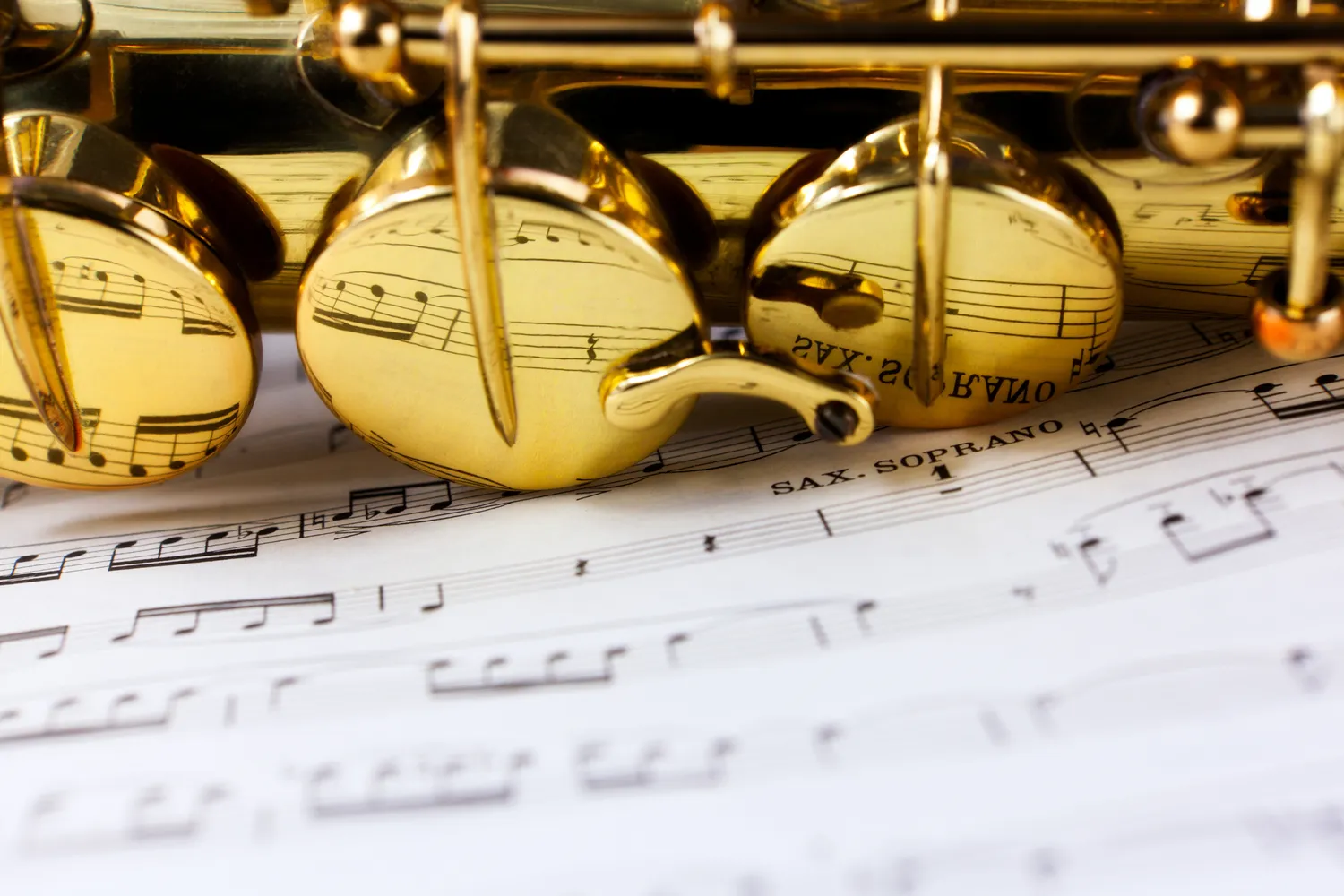 Jak złożyć saksofon altowy?